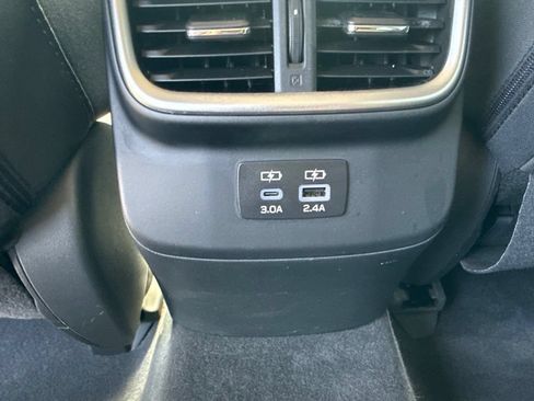 Used 2025 Subaru Outback Premium w/ Popular Package #1A AWD/4WD image 17