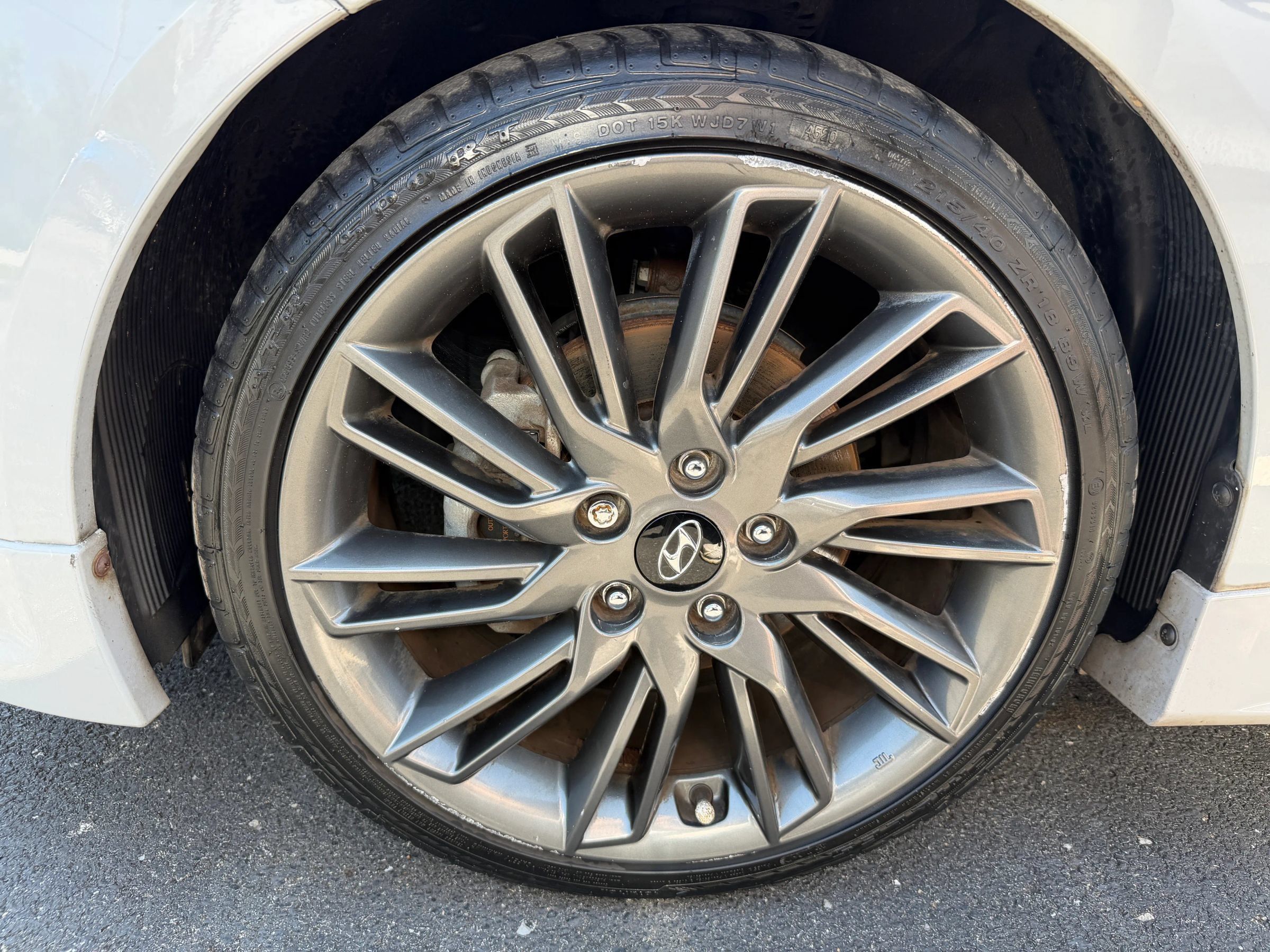 Used 2013 Hyundai Veloster RE:MIX Edition FWD image 37