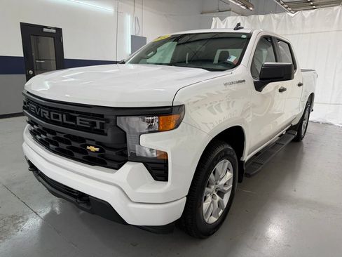 Used 2024 Chevrolet Silverado 1500 Custom AWD/4WD image 37