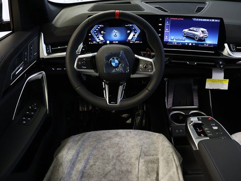 Used 2026 BMW X1 M35i w/ Technology Package AWD/4WD image 5