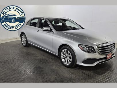 Used 2018 Mercedes-Benz E 300 4MATIC w/ Premium 3 Package (Q03)