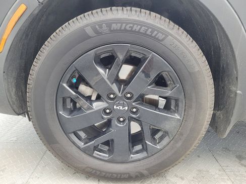 Used 2022 Kia Sorento S AWD/4WD image 31