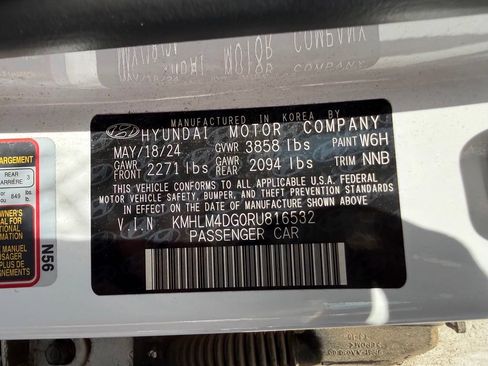 Certified 2024 Hyundai Elantra SEL FWD image 31