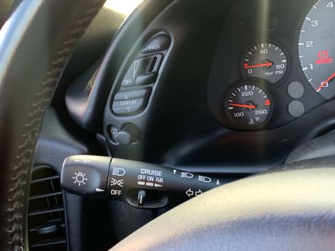 Used 1999 Chevrolet Corvette Coupe w/ Roof Pkg image 20