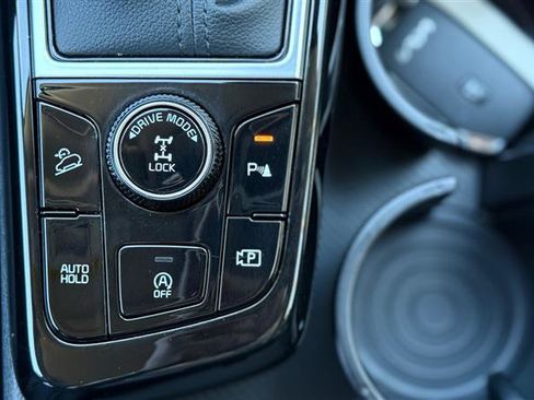 Used 2024 Kia Sportage EX image 22