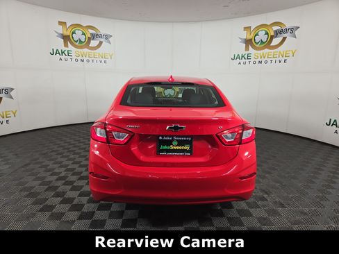Used 2018 Chevrolet Cruze LT FWD image 7