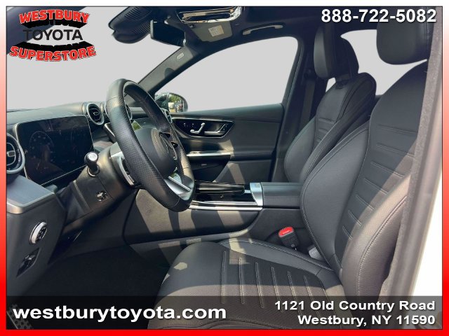 Used 2025 Mercedes-Benz GLC 300 4MATIC image 18