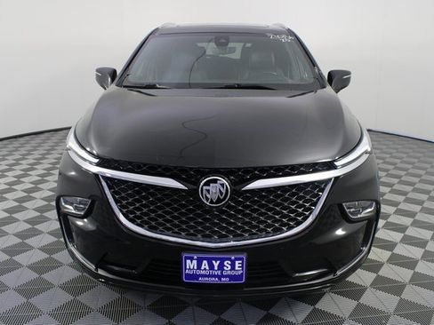 Used 2023 Buick Enclave Avenir w/ Avenir Technology Package image 31