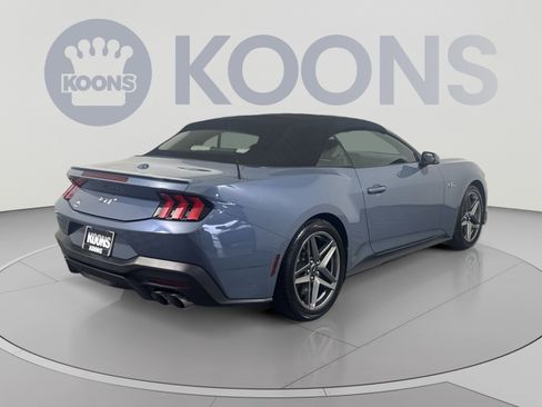 Used 2025 Ford Mustang GT Premium RWD image 7