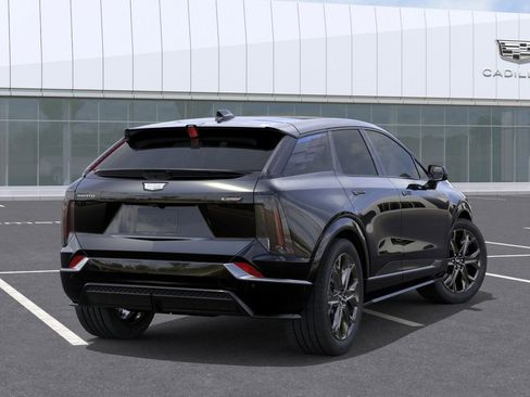New 2026 Cadillac Optiq V w/ LPO, Floor Liner Package image 4
