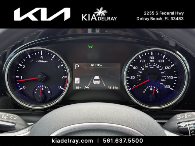 Certified 2024 Kia Carnival EX FWD image 33