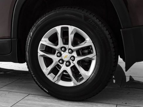 Used 2019 Chevrolet Traverse LT AWD/4WD image 56