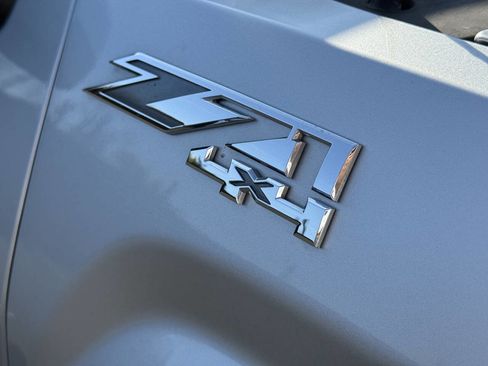 Used 2017 GMC Sierra 1500 SLT image 8