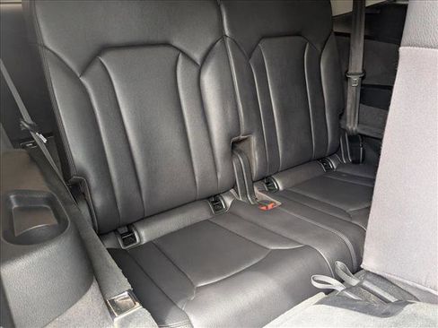 Used 2018 Audi Q7 3.0T Prestige w/ Prestige Package image 21