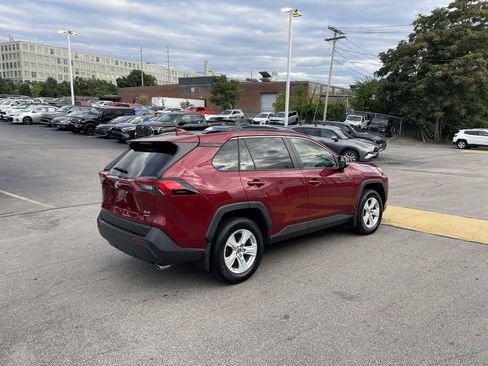 Certified 2019 Toyota RAV4 XLE w/ Convenience Package AWD/4WD image 8