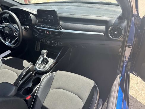 Used 2021 Kia Forte GT-Line image 12
