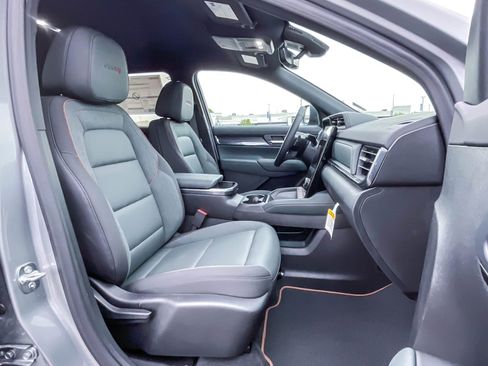 New 2026 GMC Terrain AT4 w/ Technology Package II image 15