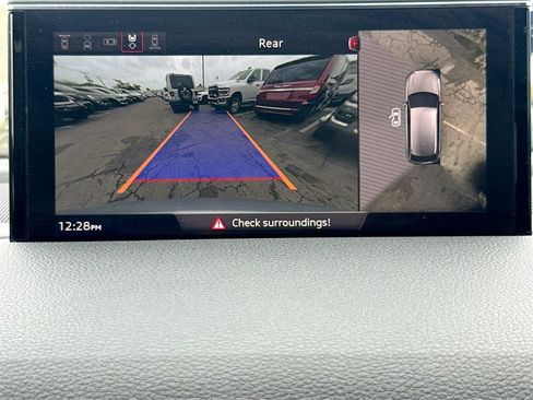 Used 2018 Audi Q7 3.0T Prestige image 15