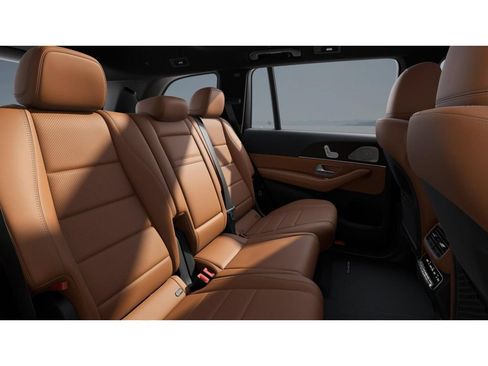 New 2027 Mercedes-Benz GLS 450 4MATIC image 5