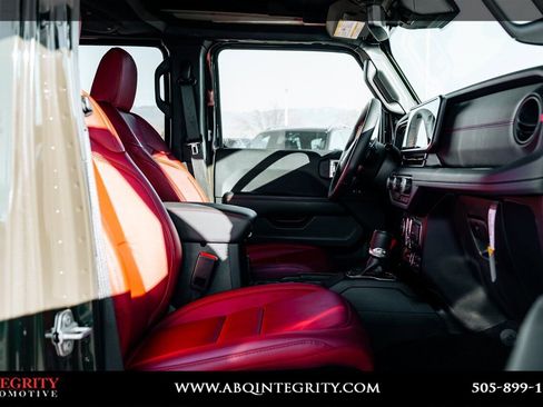 Used 2024 Jeep Wrangler Unlimited Rubicon 392 image 50