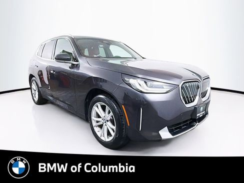 Used 2025 BMW X3 xDrive30i w/ Premium Package image 1