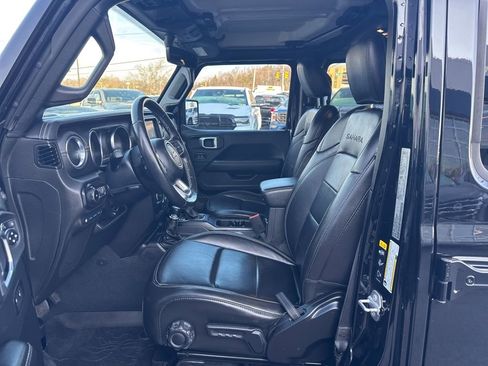 Used 2022 Jeep Wrangler Unlimited Sahara w/ Cold Weather Group image 14