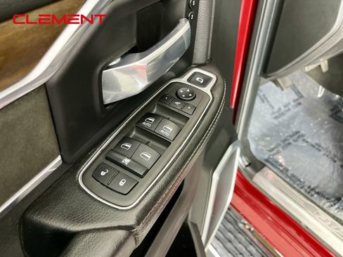 Used 2022 RAM 3500 Laramie AWD/4WD image 23