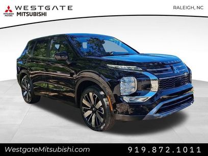New 2025 Mitsubishi Outlander SE