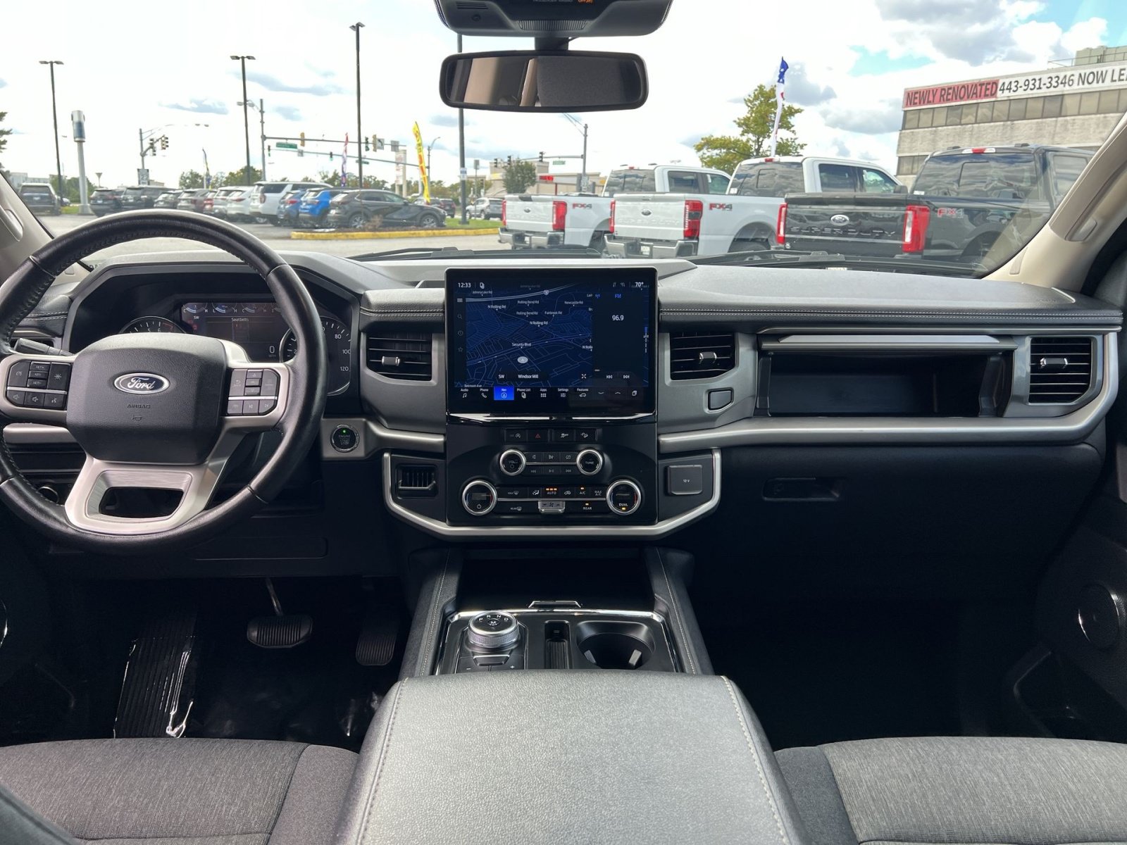 Used 2024 Ford Expedition Max XLT AWD/4WD image 23