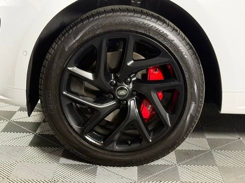 Used 2025 Land Rover Range Rover Sport Dynamic SE image 13