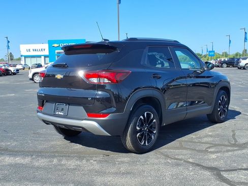 Used 2023 Chevrolet TrailBlazer LT FWD image 13