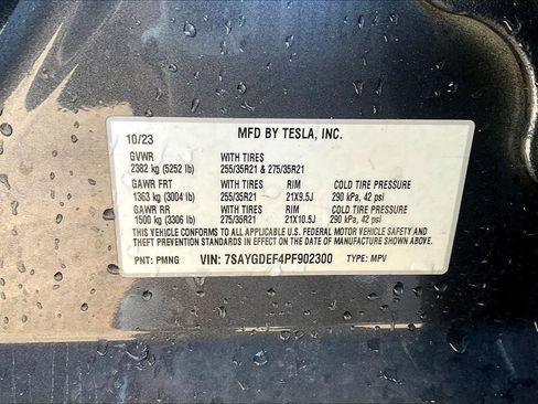 Used 2023 Tesla Model Y Performance image 5