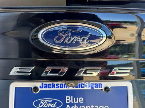 Certified 2023 Ford Edge SE AWD/4WD image 14