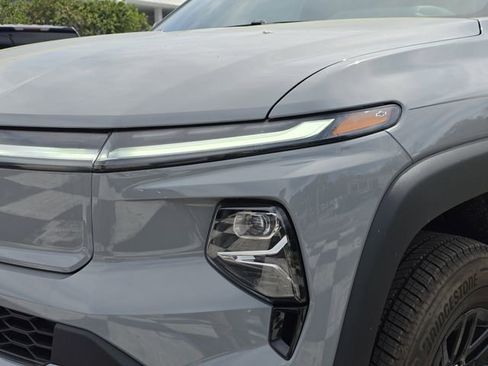 New 2026 Chevrolet Silverado EV LT image 9