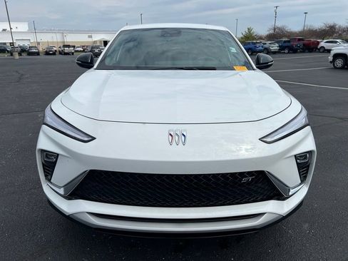 Used 2024 Buick Envista Sport Touring w/ Convenience I Package image 6