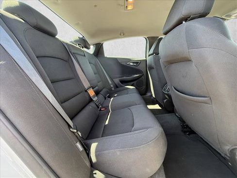 Used 2024 Chevrolet Malibu LT FWD image 23