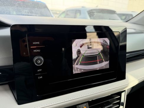 New 2026 Volkswagen Taos S image 18