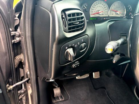 Used 2002 Ford F150 Harley-Davidson image 17