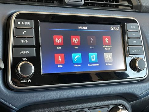 Used 2025 Nissan Versa SV image 20