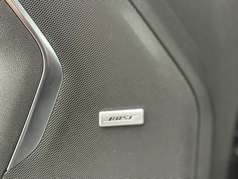 Used 2023 Chevrolet Suburban Premier image 31