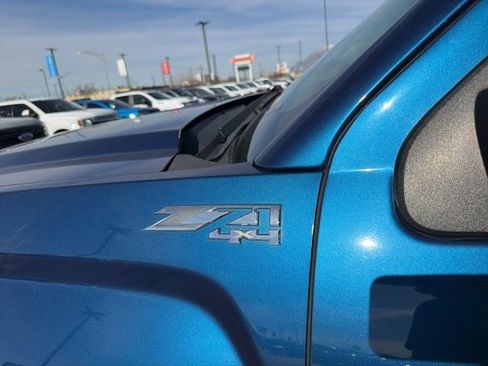 Used 2018 GMC Sierra 1500 SLT w/ SLT Premium Package image 15