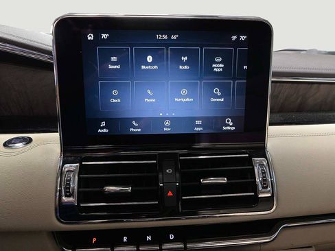 Used 2021 Lincoln Navigator Reserve w/ Luxury Package image 15