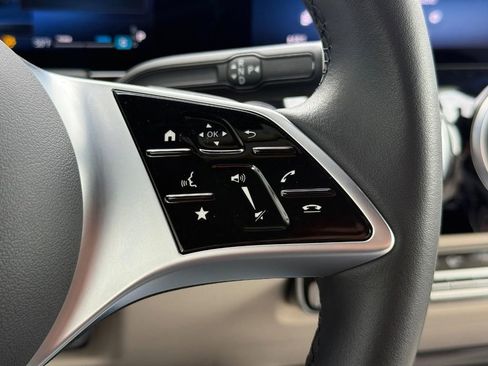 Used 2024 Mercedes-Benz GLA 250 4MATIC image 17