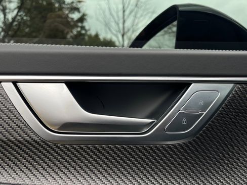 Used 2025 Audi RS 6 performance image 57