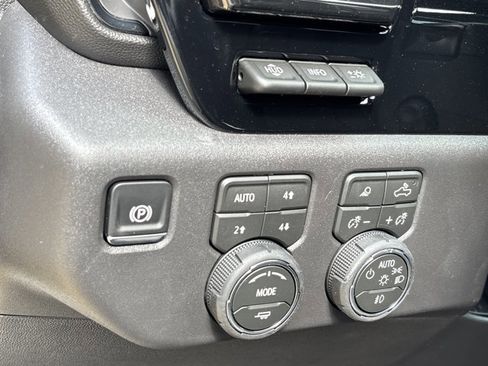 New 2026 Chevrolet Silverado 1500 ZR2 w/ Dark Appearance Package AWD/4WD image 26