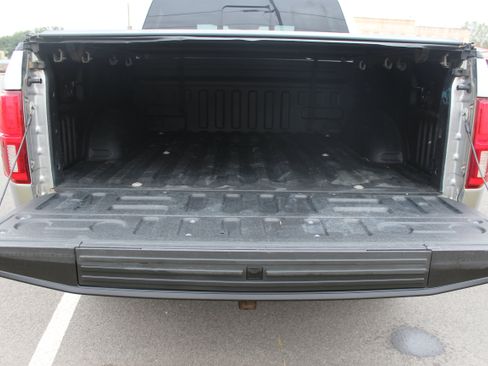 Used 2020 Ford F150 Lariat image 8