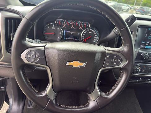 Used 2018 Chevrolet Silverado 1500 LT AWD/4WD image 19