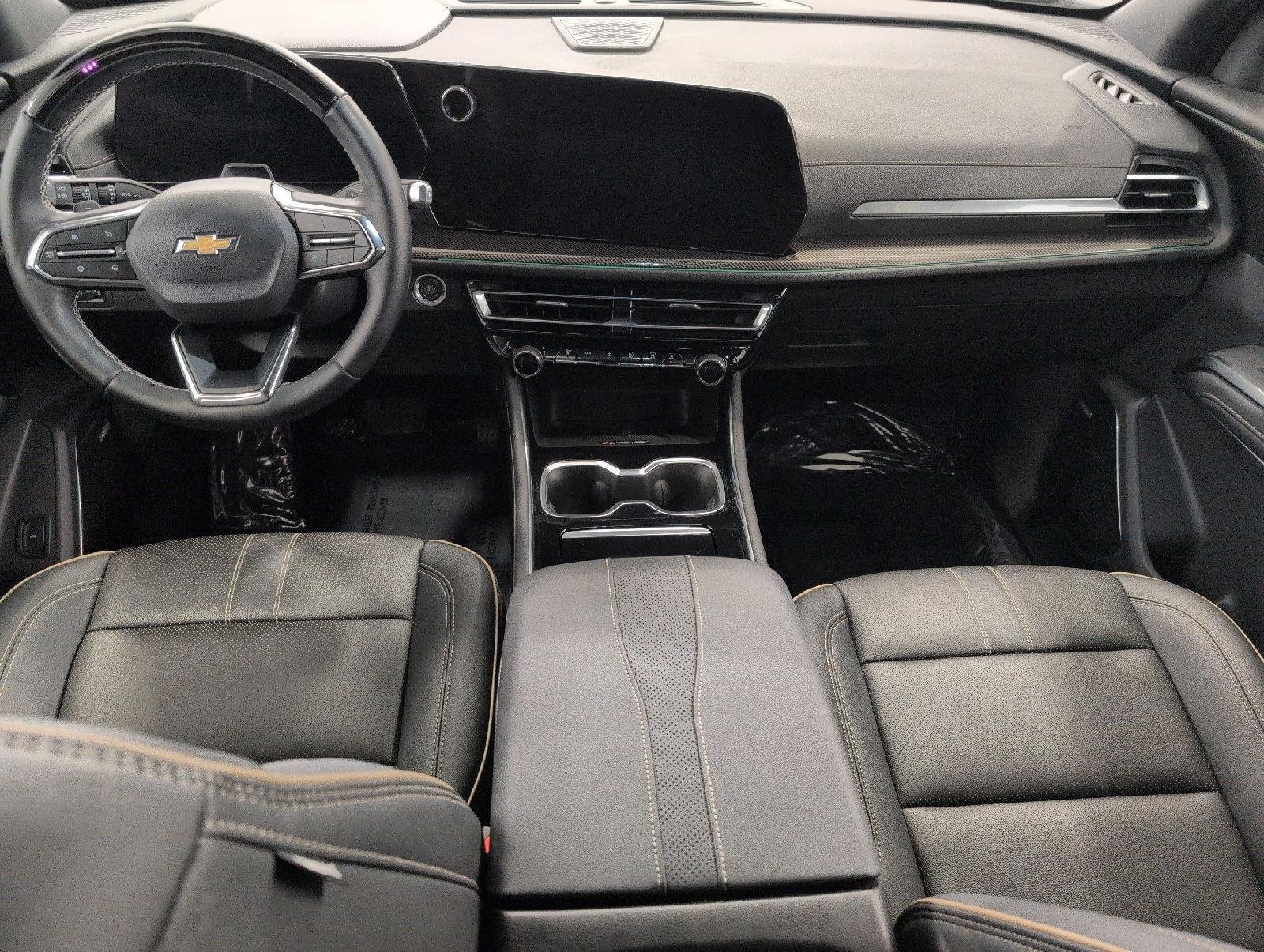 Used 2026 Chevrolet Traverse High Country w/ LPO, Floor Liner Package AWD/4WD image 7