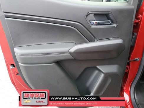 New 2026 GMC Canyon Elevation w/ Convenience Package image 12