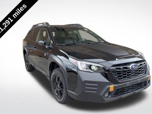 Used 2022 Subaru Outback Wilderness AWD/4WD image 2